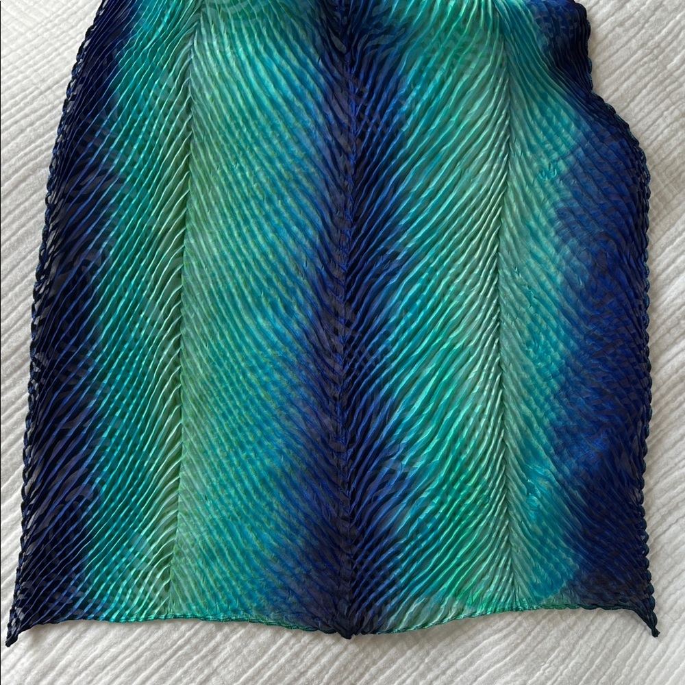NWT • Shibori 100% Silk Scarf in Peacock • 22"x75" • Hand-Painted Wearable Art - Picture 7 of 15